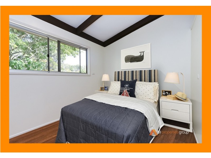 3 GRECIAN STREET, Regents Park QLD 4118