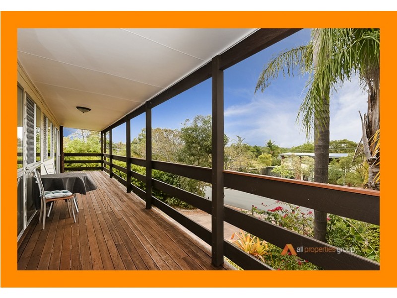 3 GRECIAN STREET, Regents Park QLD 4118