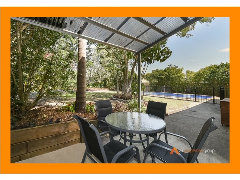 3 GRECIAN STREET, Regents Park QLD 4118