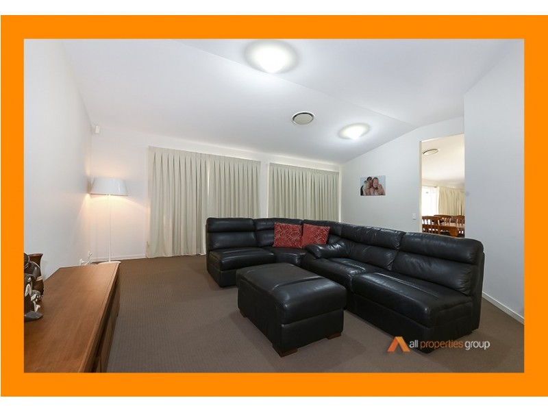 40 Creekside Crescent, Jimboomba QLD 4280