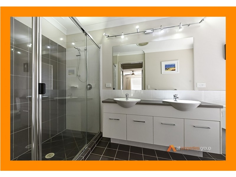 40 Creekside Crescent, Jimboomba QLD 4280