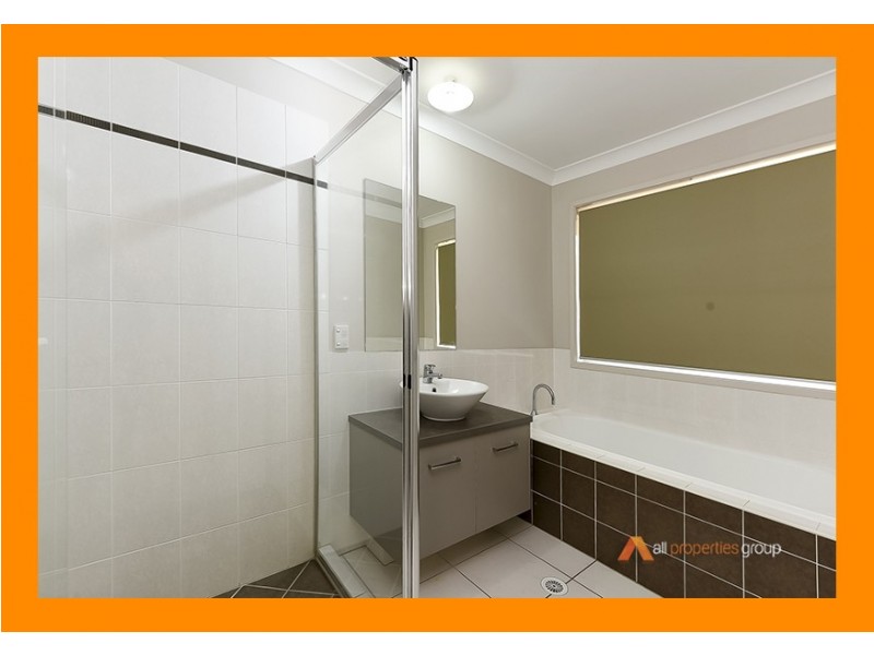 40 Creekside Crescent, Jimboomba QLD 4280