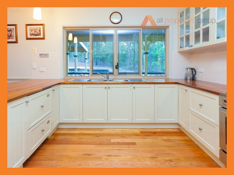 96 Bellbird Drive, Greenbank QLD 4124