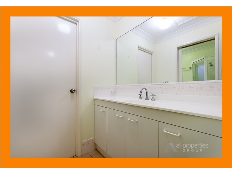 40 Solander Circuit, Forest Lake QLD 4078