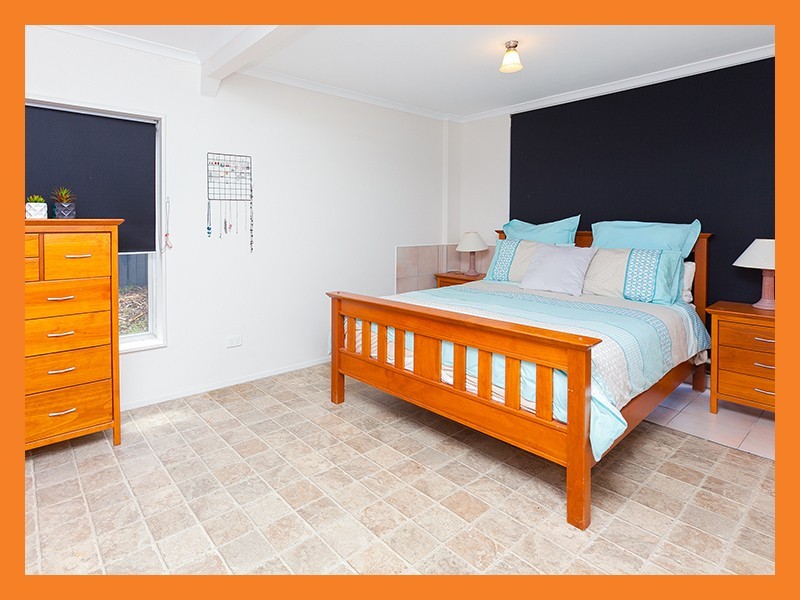 35 Flinders Crescent, Boronia Heights QLD 4124