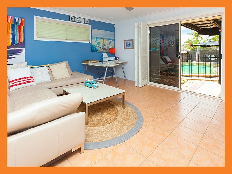 16 Utah Place, Parkinson QLD 4115