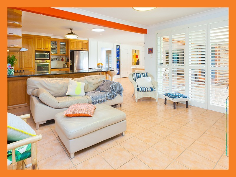 16 Utah Place, Parkinson QLD 4115