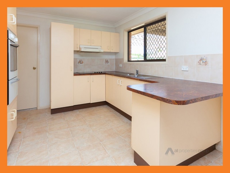 31 Edenlea Drive, Meadowbrook QLD 4131