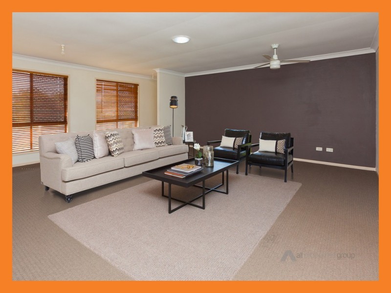 31 Edenlea Drive, Meadowbrook QLD 4131