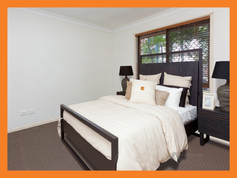31 Edenlea Drive, Meadowbrook QLD 4131