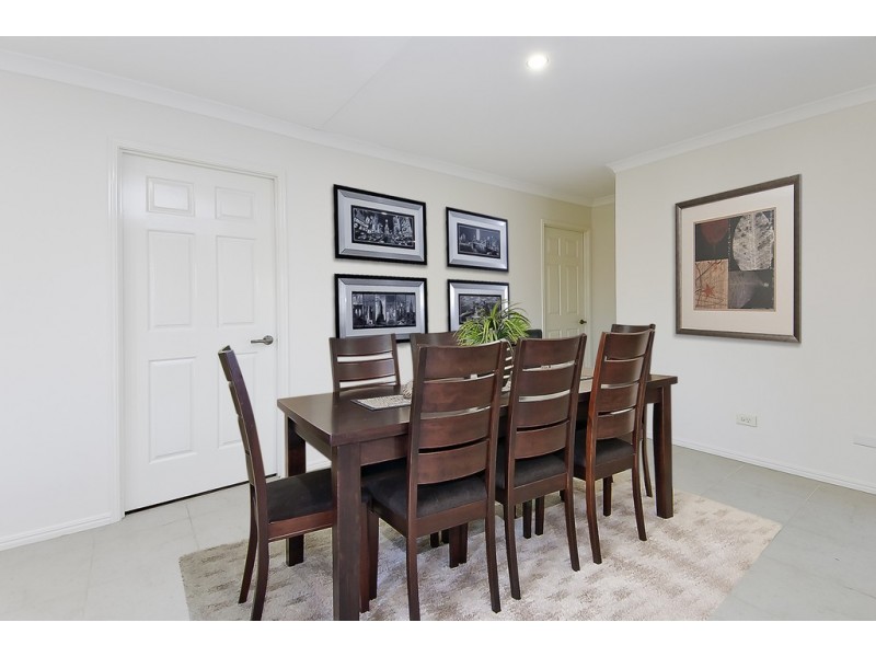 21 Park Close, Hillcrest QLD 4118