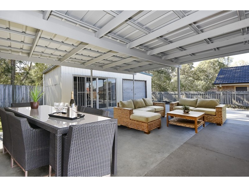 21 Park Close, Hillcrest QLD 4118