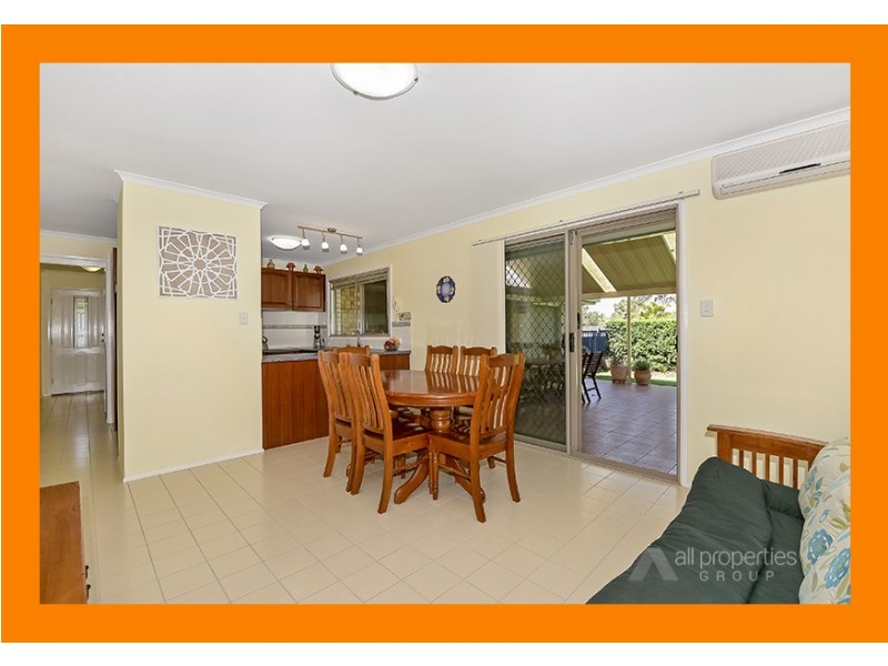 19 Barrier Place, Forest Lake QLD 4078