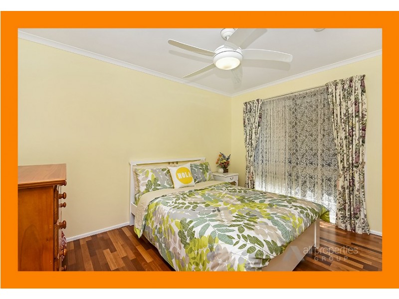 19 Barrier Place, Forest Lake QLD 4078