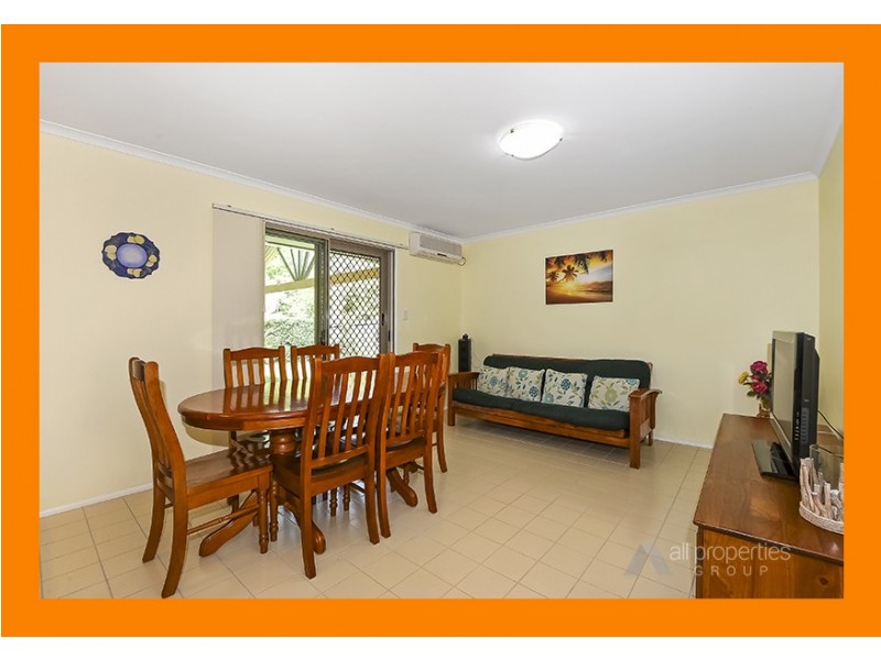 19 Barrier Place, Forest Lake QLD 4078