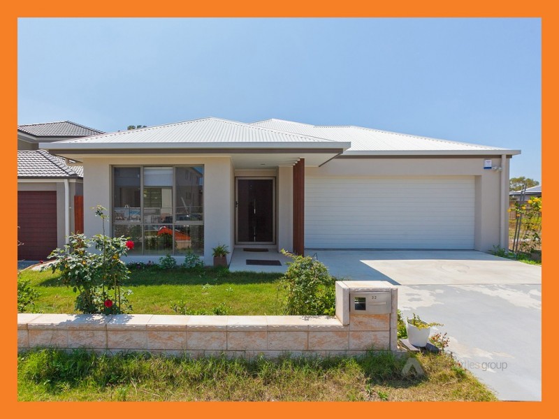 32 Regal Close, Heathwood QLD 4110