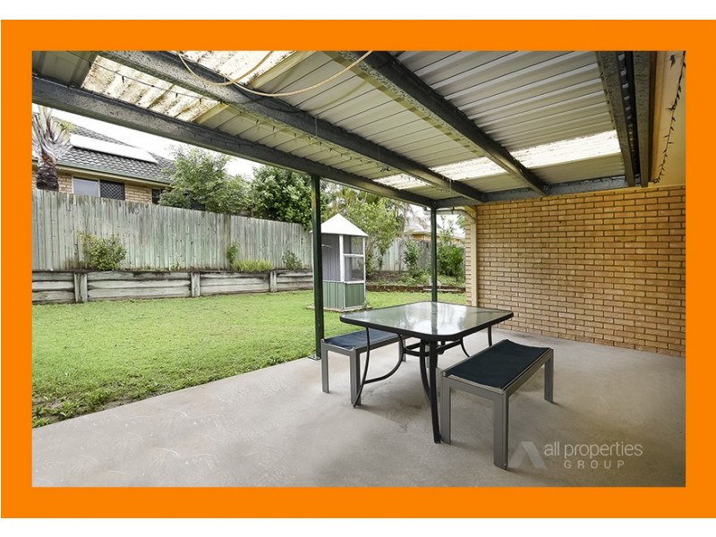 1 KALBARRI RISE, Regents Park QLD 4118