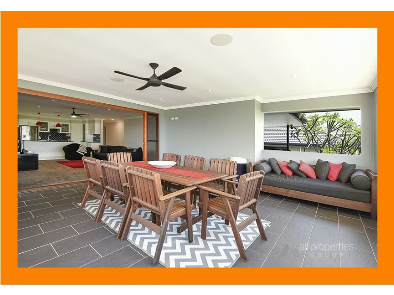 20 Sandalwood Street, Heathwood QLD 4110