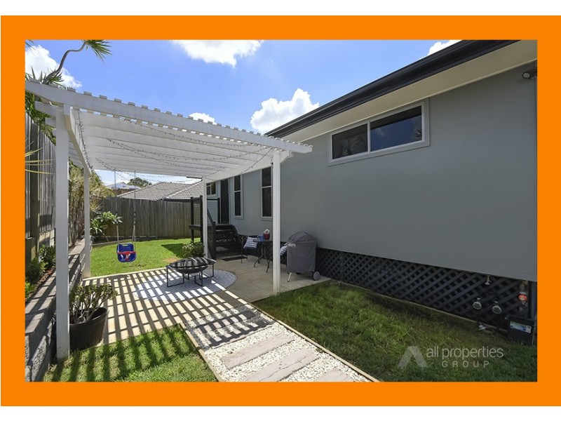 20 Sandalwood Street, Heathwood QLD 4110