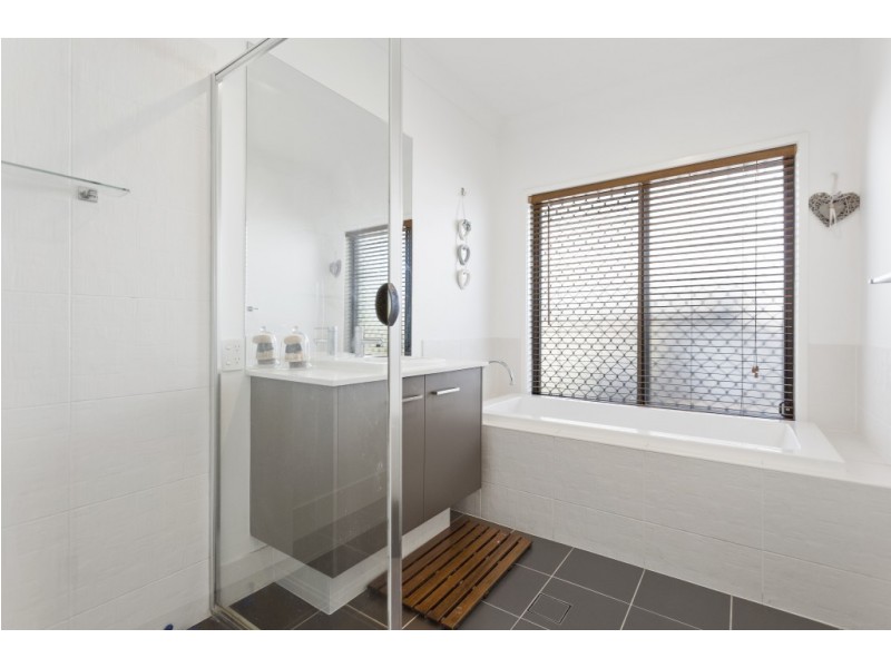 19 Rolfe Circuit, Underwood QLD 4119