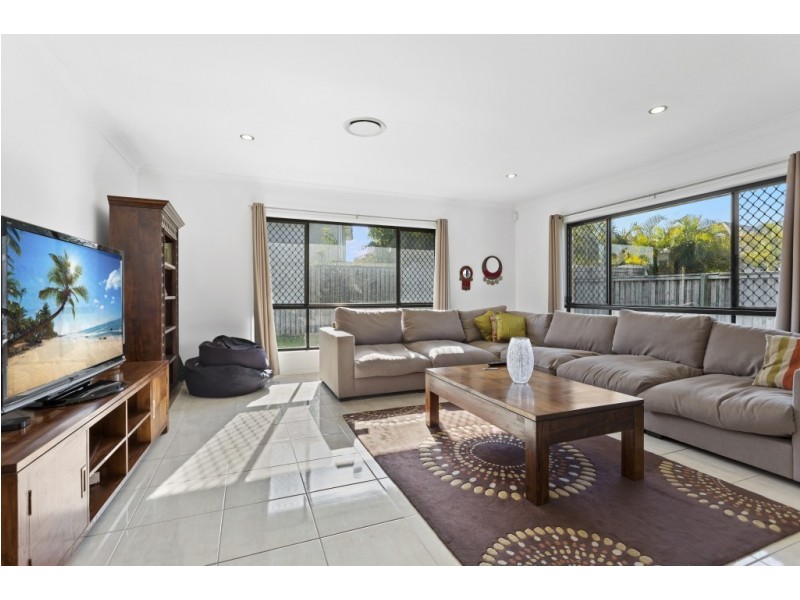 19 Rolfe Circuit, Underwood QLD 4119