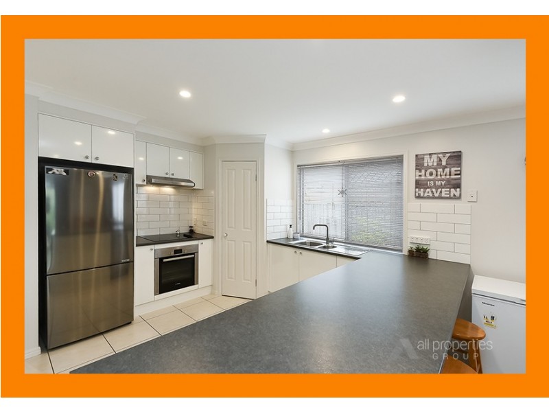 12 Taylor Place, Forest Lake QLD 4078