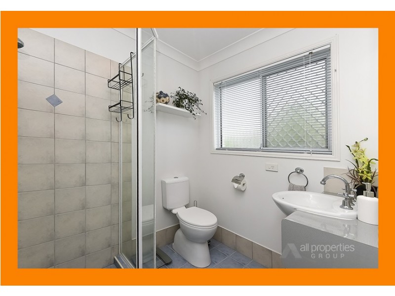 12 Taylor Place, Forest Lake QLD 4078