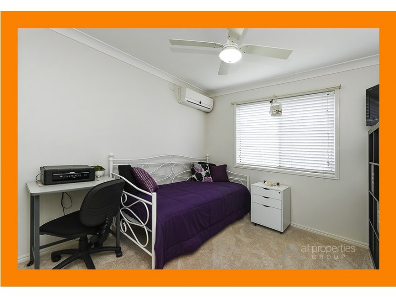 12 Taylor Place, Forest Lake QLD 4078