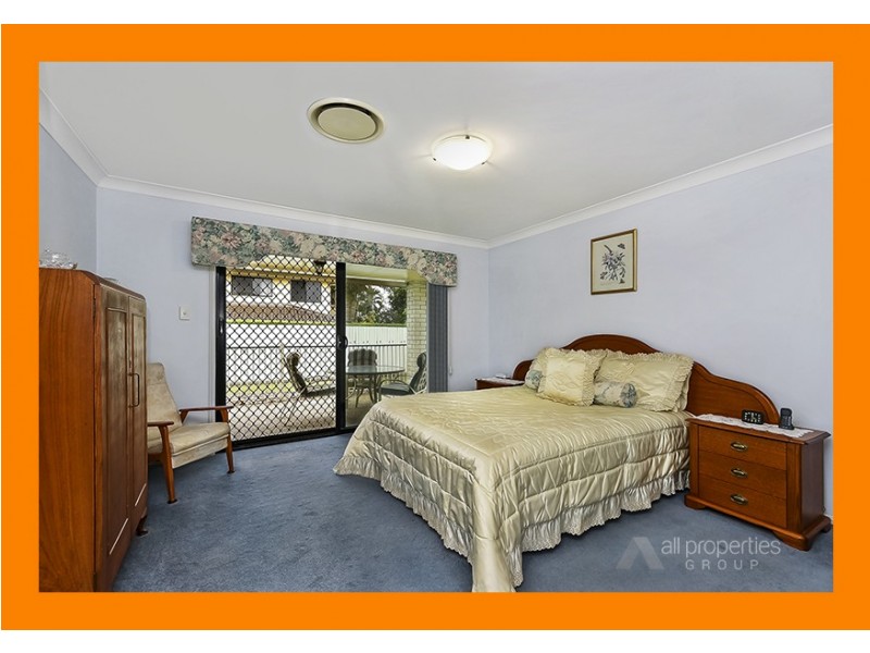 16 Harwood Place, Parkinson QLD 4115