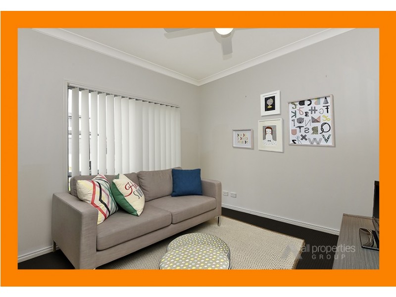 66 The Avenue, Heathwood QLD 4110