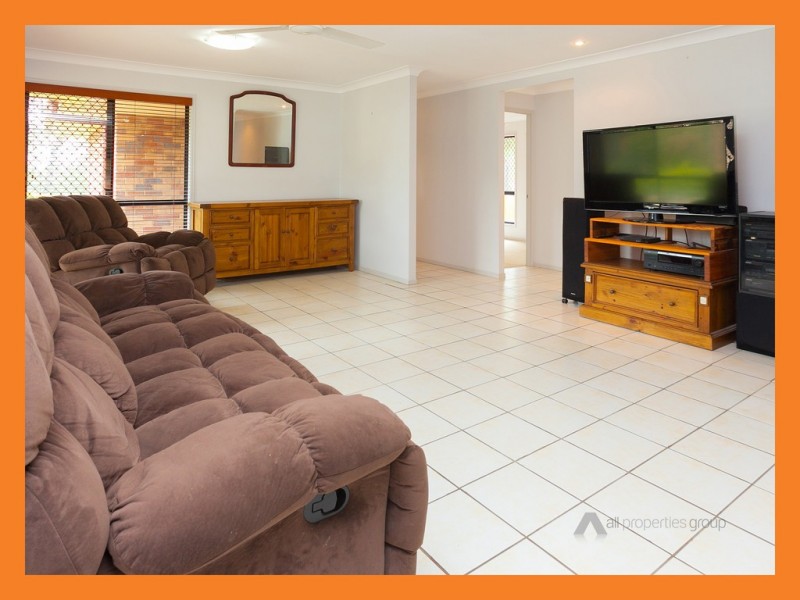 5 Raymond Road, Eight Mile Plains QLD 4113