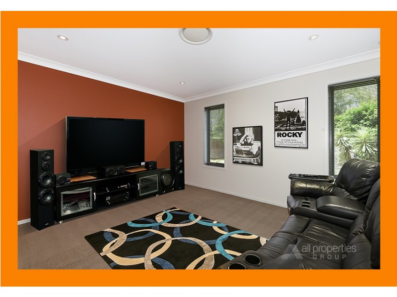 23 Elm Place, Heathwood QLD 4110