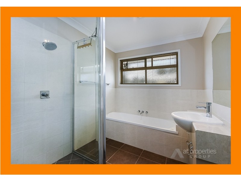 23 Elm Place, Heathwood QLD 4110