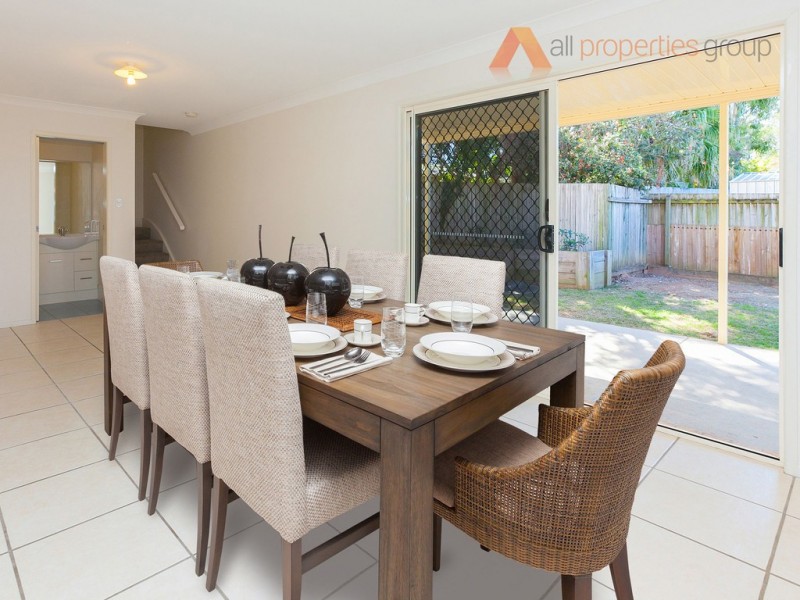 3 Mint Grove, Regents Park QLD 4118