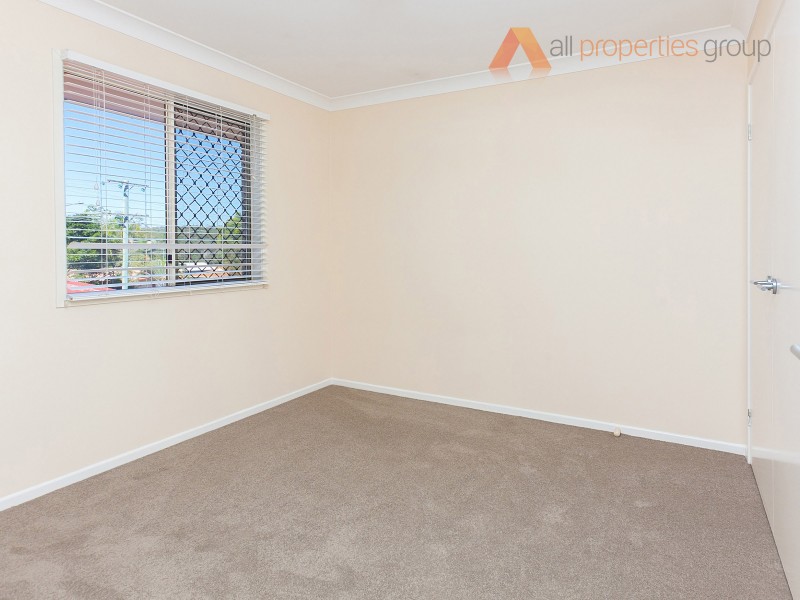 3 Mint Grove, Regents Park QLD 4118