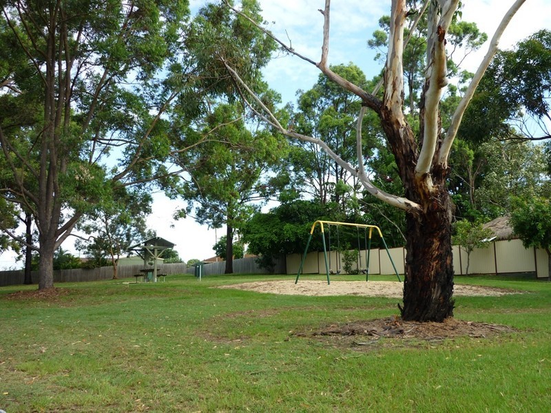 6 Letitia Street, Regents Park QLD 4118