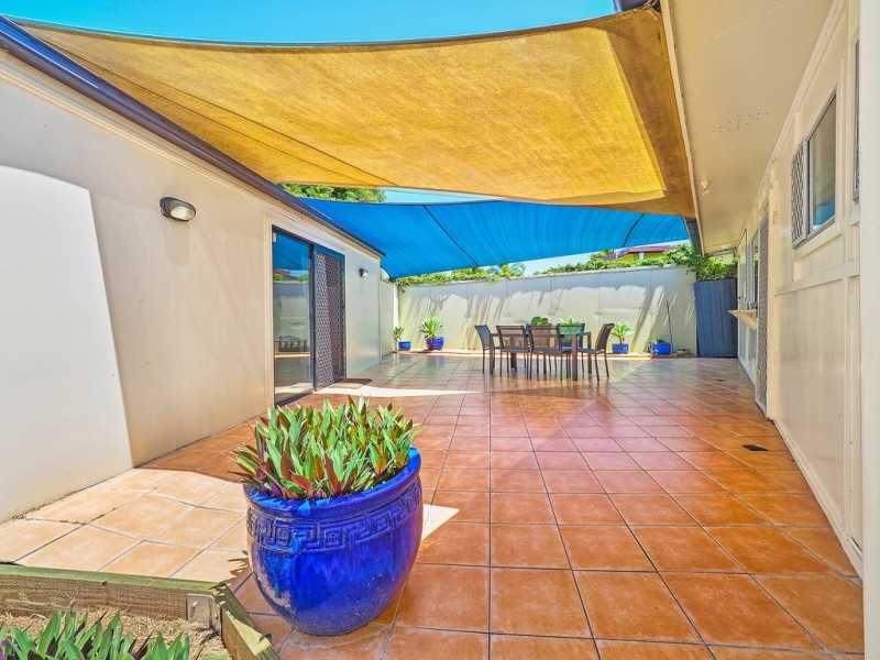 2 Kelvin Street, Woodridge QLD 4114