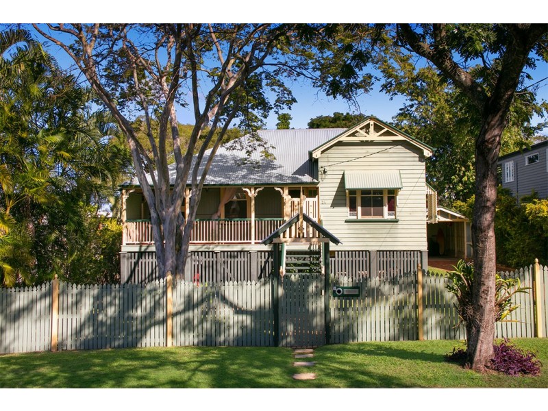 24 Lockwood Street, Sherwood QLD 4075