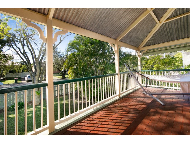 24 Lockwood Street, Sherwood QLD 4075