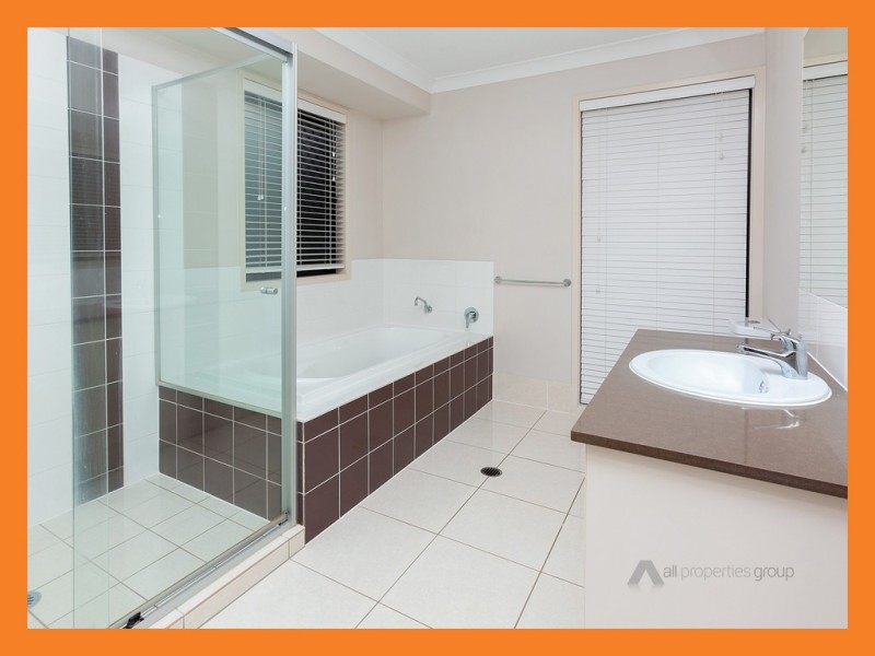 4 Carrieton Street, Ormeau QLD 4208