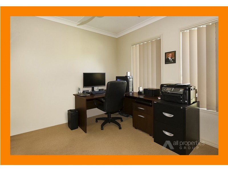 35 May Street, Parkinson QLD 4115