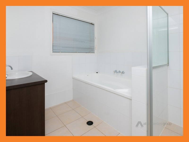 15 Equinox St, Berrinba QLD 4117