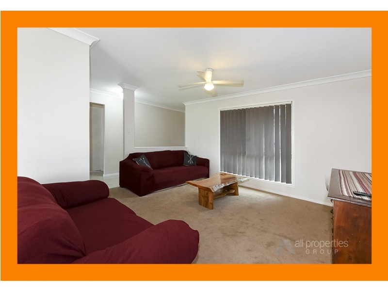 8 GREYGUM CT, Regents Park QLD 4118