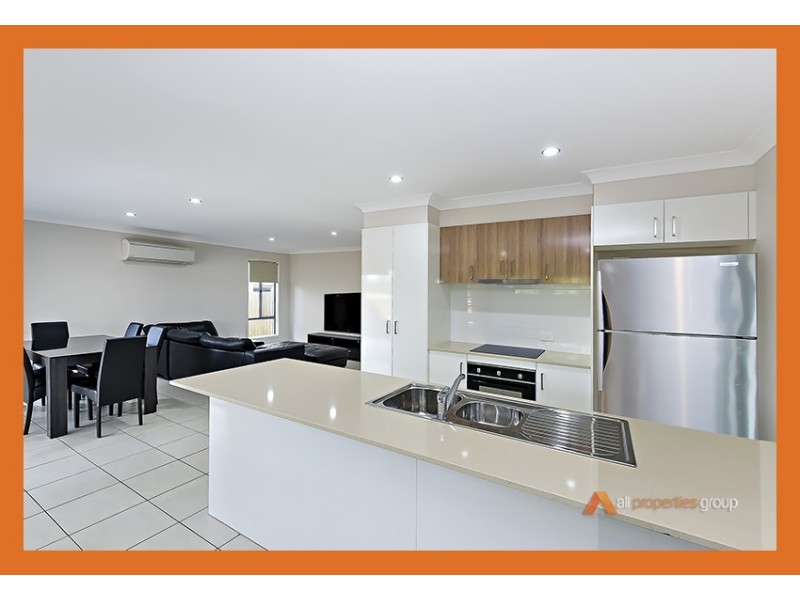 19 Empress Close, Heathwood QLD 4110