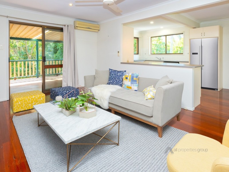 18 Rosewall Street, Upper Mount Gravatt QLD 4122