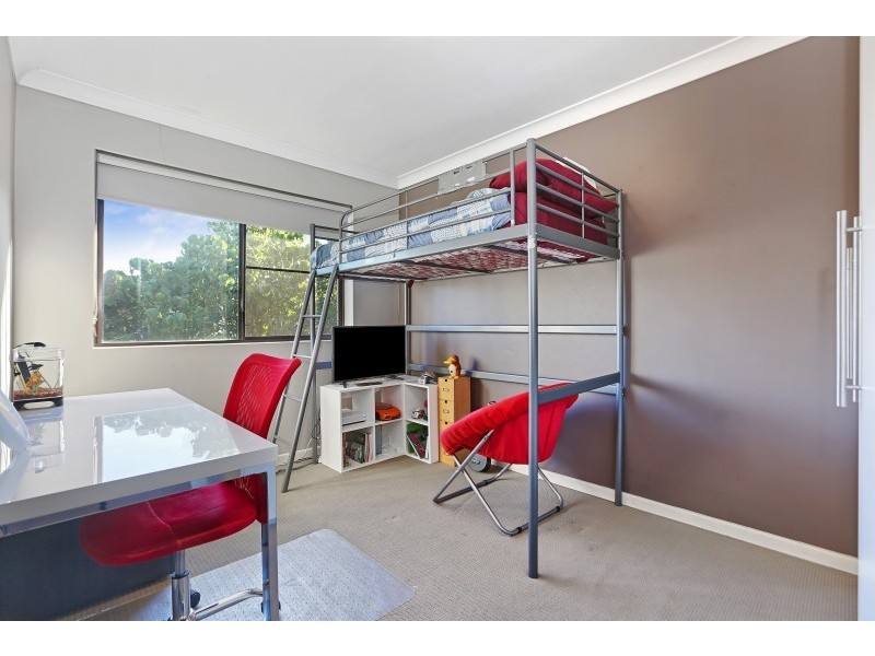 5/23 EARL STREET, Greenslopes QLD 4120