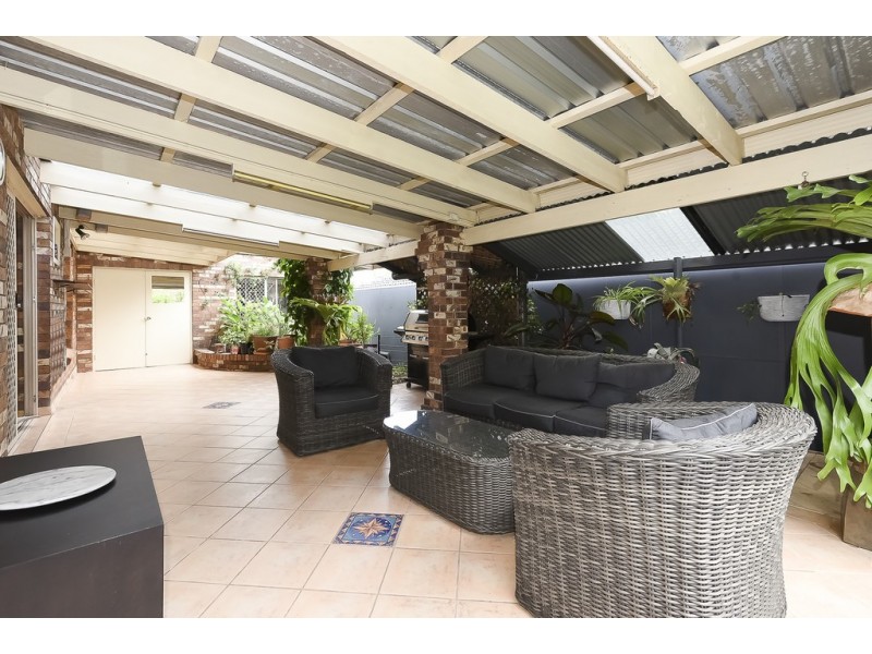 23 ACORUS CT, Regents Park QLD 4118