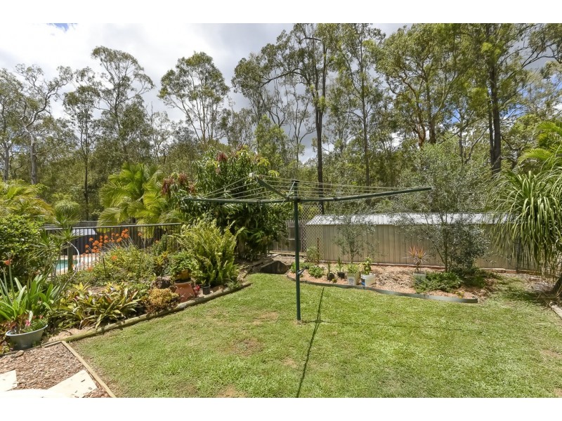 23 ACORUS CT, Regents Park QLD 4118
