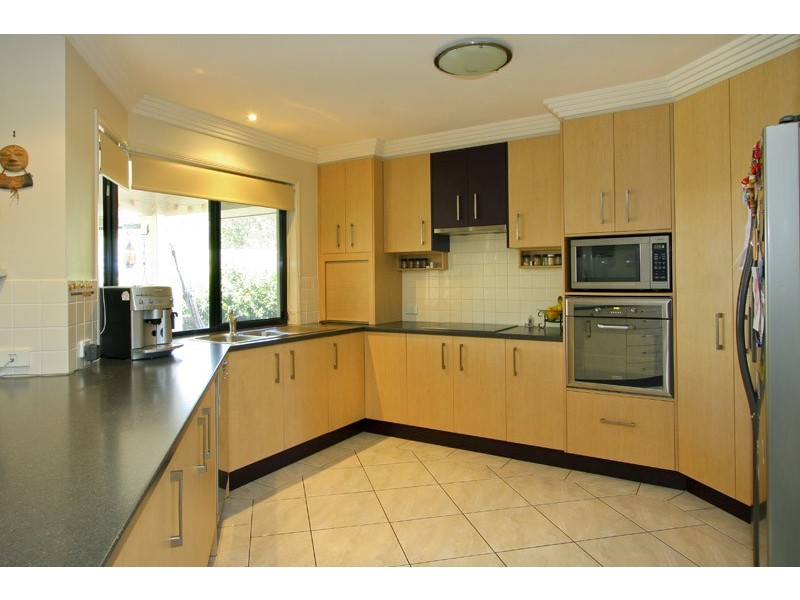 110 Sanctuary Drive, Forest Lake QLD 4078