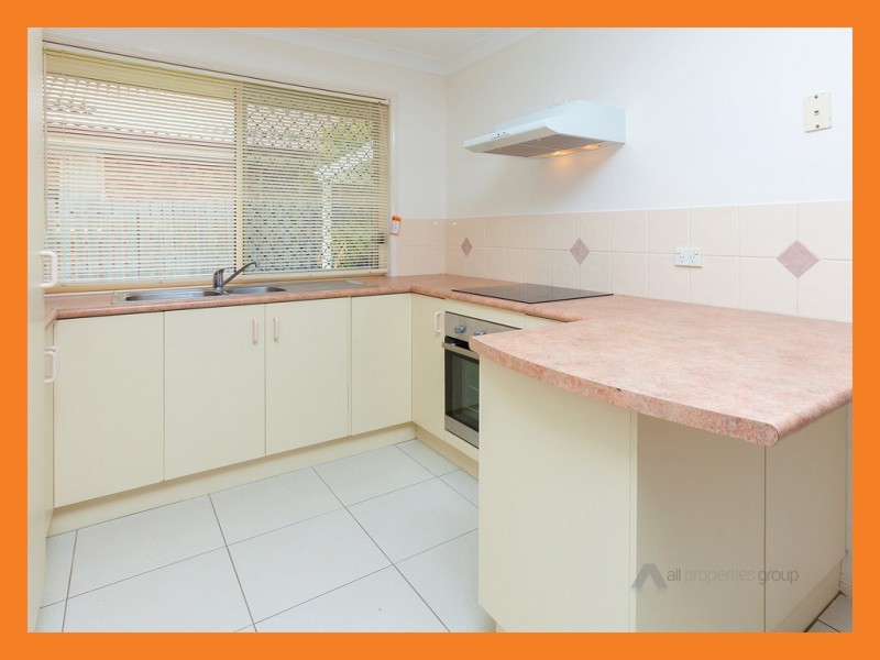 1 Rutyna Cres, Crestmead QLD 4132